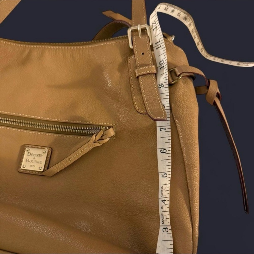 Dooney & Bourke Caramel Leather Shoulder Bag. Measurements in pics. - Picture 8 of 9